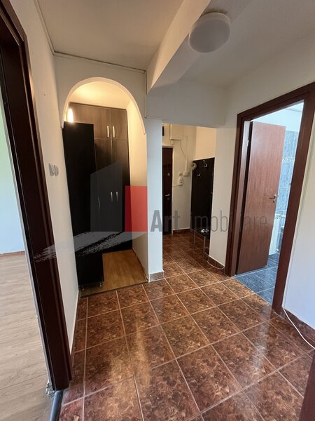 Drumul Taberei, Plaza,